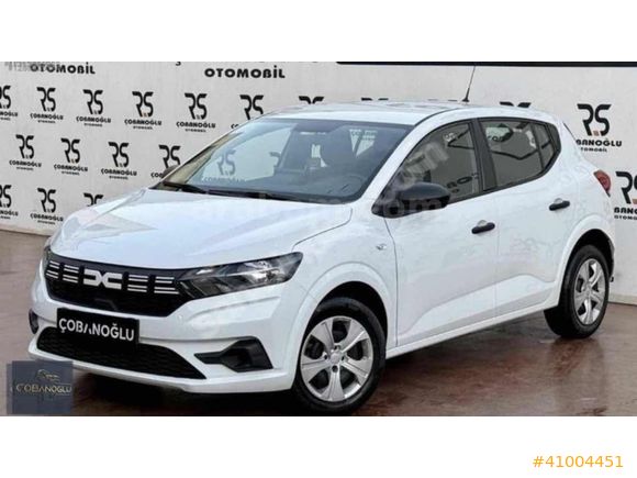 ÇOBANOĞLUN DAN SANDERO EKRANLI OTOMATİK K.KARTINA 12T 74.000 KM