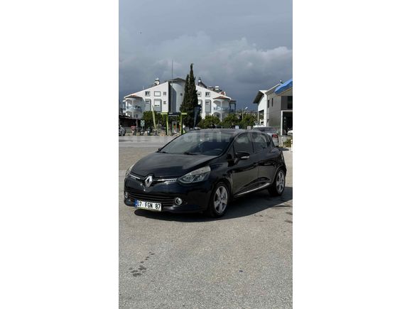 Sahibinden Renault Clio 0.9 TCe Icon 2012 Model Antalya 228.000 km Siyah