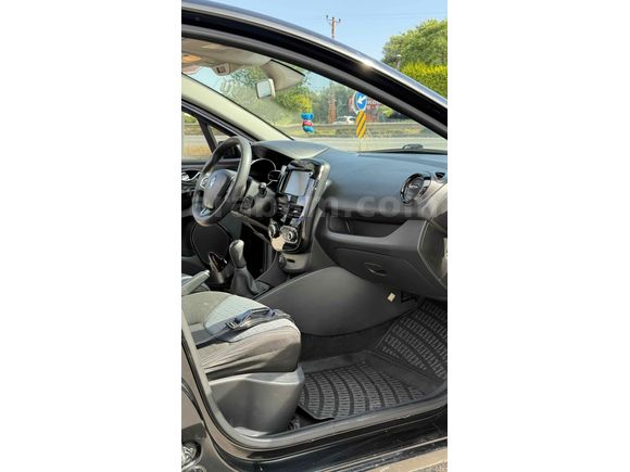 Sahibinden Renault Clio 0.9 TCe Icon 2012 Model Antalya 228.000 km Siyah