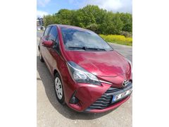 BAYANDAN , YENİ GİBİ TOYOTA YARİS 1.5