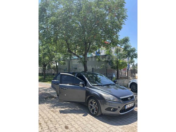 Sahibinden Ford Focus 1.6 TDCi Titanium 2011 Model 