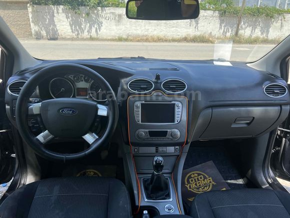 Sahibinden Ford Focus 1.6 TDCi Titanium 2011 Model 