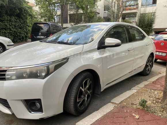 Sahibinden Toyota Corolla 1.33 Life 2015 Model 