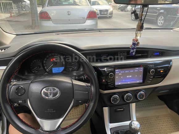 Sahibinden Toyota Corolla 1.33 Life 2015 Model 