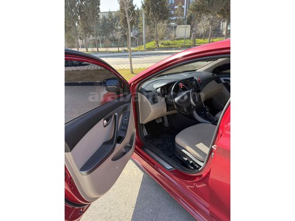 Sahibinden Hyundai Elantra 1.6 CRDi Elite 2015 Model 