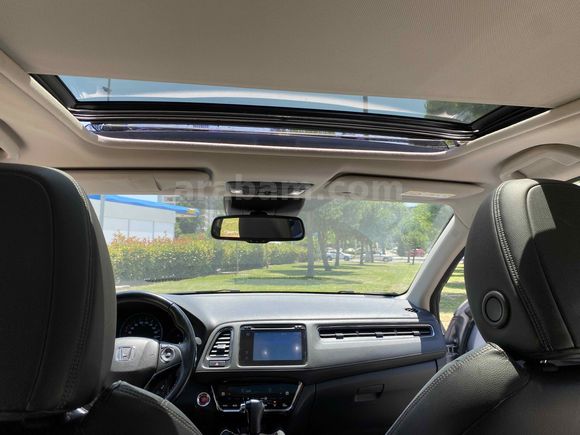 Sahibinden Honda HR-V 1.5 i-VTEC Executive 2019 Model İzmir