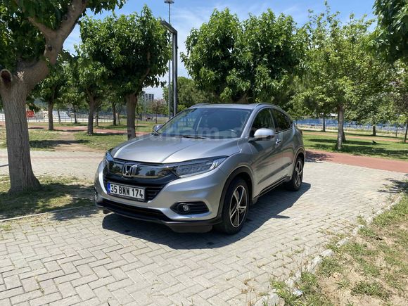 Sahibinden Honda HR-V 1.5 i-VTEC Executive 2019 Model İzmir