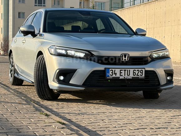 Sahibinden Honda Civic 1.5 i-VTEC Executive Plus 2021 Model 
