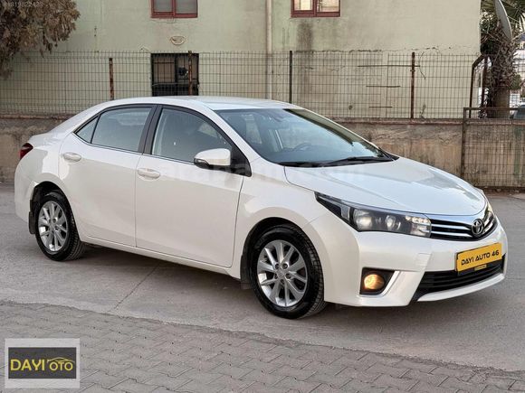 2015 TOYOTA COROLLA 1.6 ADVANCE OTOMATİK 66 BİNDE HATASIZ