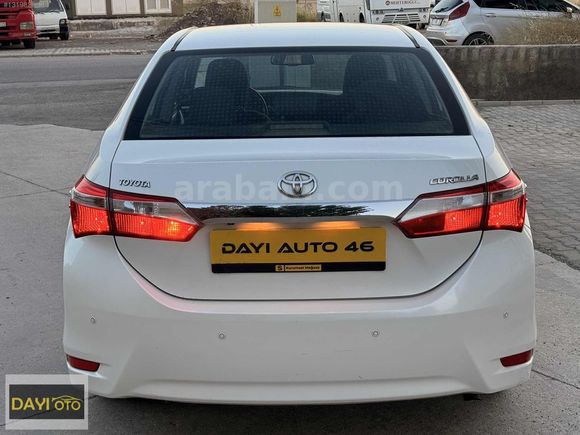 2015 TOYOTA COROLLA 1.6 ADVANCE OTOMATİK 66 BİNDE HATASIZ