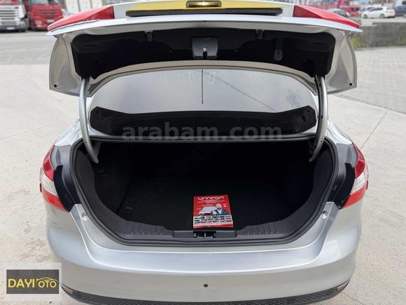 2013 TİTANYUM FORD FOCUS DEĞİŞENSİZ SÖKTAKSIZ