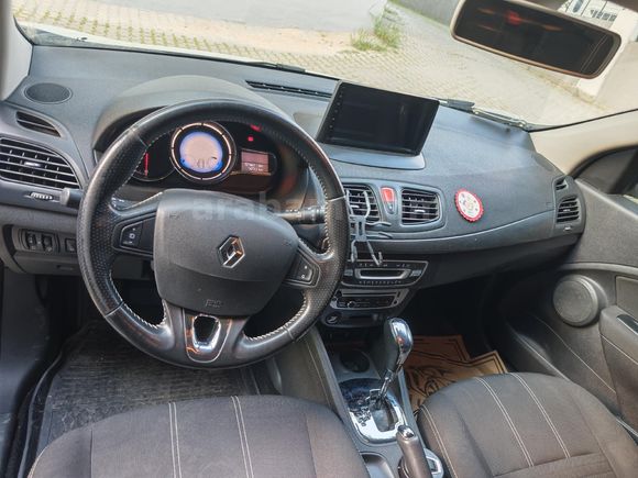 Sahibinden Renault Megane 1.5 dCi Touch Plus 2015 Model  121.700 km Beyaz