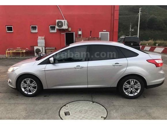 Sahibinden Ford Focus 1.6 TDCi Style 2013 Model 