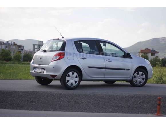 Sahibinden Renault Clio 1.5 dCi Expression 2010 Model 