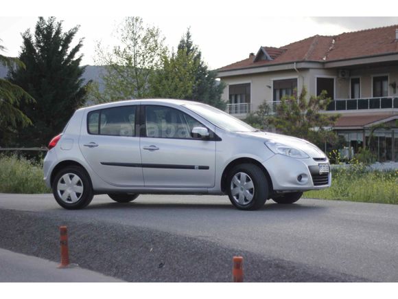 Sahibinden Renault Clio 1.5 dCi Expression 2010 Model 