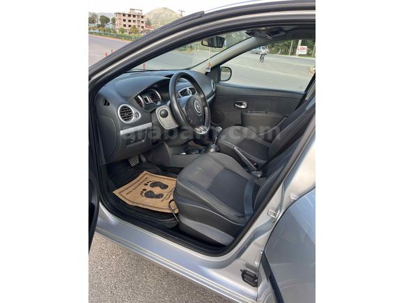 Sahibinden Renault Clio 1.5 dCi Expression 2010 Model 
