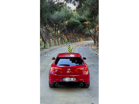Sahibinden Alfa Romeo Giulietta 1.4 TB Progression Plus 2015 Model