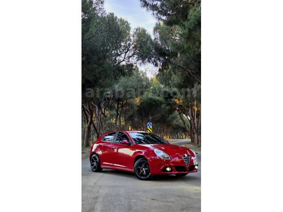 Sahibinden Alfa Romeo Giulietta 1.4 TB Progression Plus 2015 Model