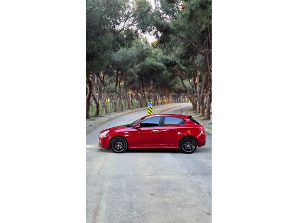 Sahibinden Alfa Romeo Giulietta 1.4 TB Progression Plus 2015 Model