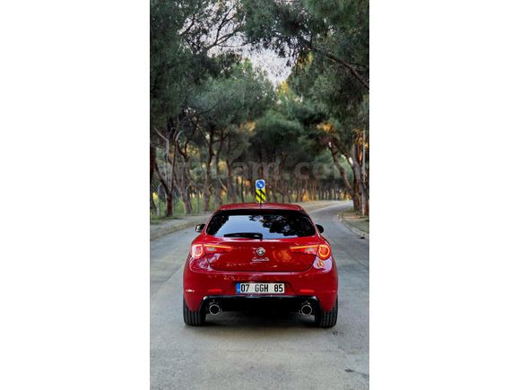 Sahibinden Alfa Romeo Giulietta 1.4 TB Progression Plus 2015 Model