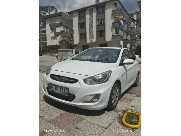 Sahibinden Hyundai Accent Blue 1.6 CRDI Mode 2013 Model