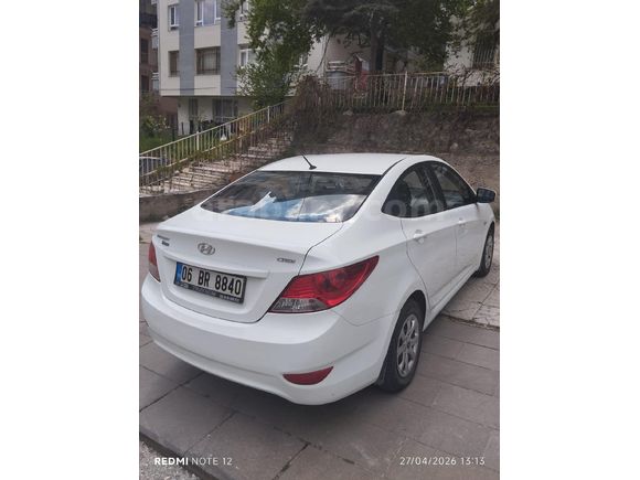 Sahibinden Hyundai Accent Blue 1.6 CRDI Mode 2013 Model