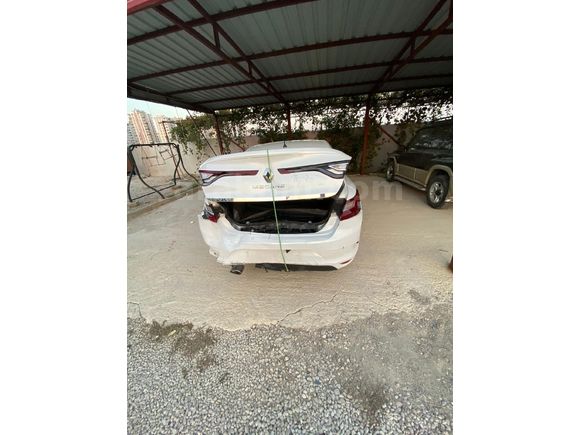 Sahibinden Renault Megane 1.6 Joy 2017 Model  135.000 km Beyaz