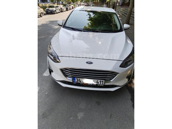 Sahibinden Ford Focus 1.5 Ti-VCT Trend X 2019 Aralık çıkışlı İstanbul 55000 km Beyaz