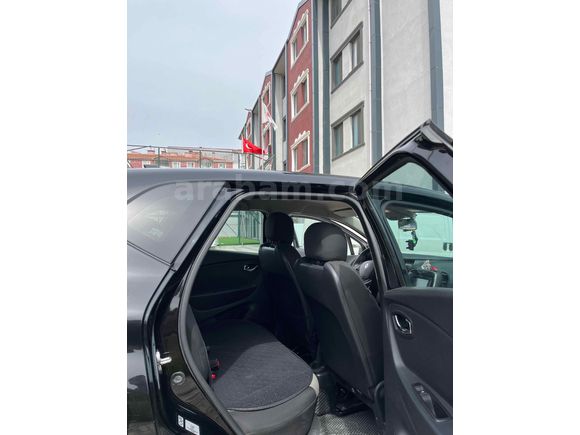 Sahibinden Renault Captur 1.2 TCe Icon 2013 Model 