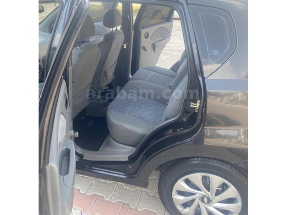 Cherolet+1.2 SE +Benzin+LPG Lİ+KLİMA+CAM GİBİ+en ful paket