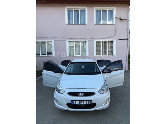 Sahibinden Hyundai Accent Blue 1.6 CRDI Mode Plus 2018 Model 