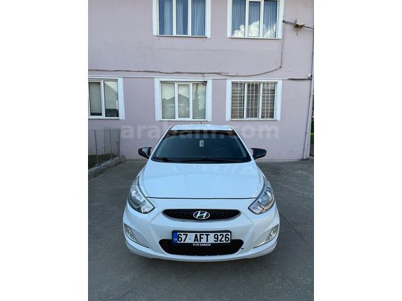 Sahibinden Hyundai Accent Blue 1.6 CRDI Mode Plus 2018 Model 