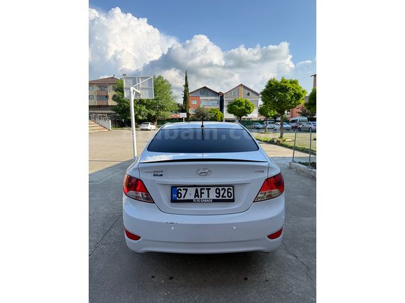 Sahibinden Hyundai Accent Blue 1.6 CRDI Mode Plus 2018 Model 