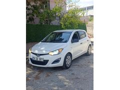 Sahibinden Hyundai i20 km 180 orj 2013 Model