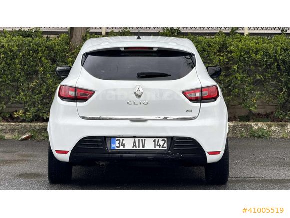 EM&TA'DAN 2017 MODEL DİZEL OTOMATİK CLİO