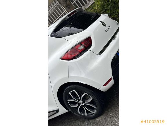 EM&TA'DAN 2017 MODEL DİZEL OTOMATİK CLİO