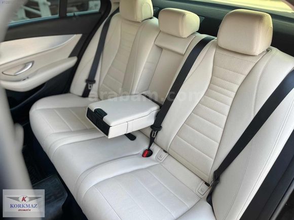 2020 E200d AVANGARD YENİ KASA SİYAH-BEJ 132BİNDE COMMAND EKRAN