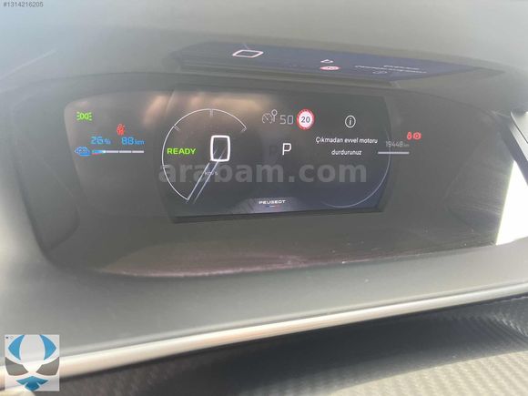 ANKA'DAN SADECE 19.400 KM HATASIZ GARANTİLİ e-208 GT CAM TAVAN