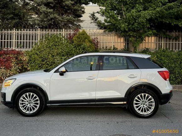 EM&TA'DAN EMSALSİZ DÜŞÜK KM CAM TAVAN AUDİ Q2