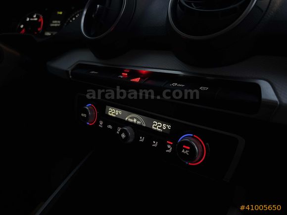 EM&TA'DAN EMSALSİZ DÜŞÜK KM CAM TAVAN AUDİ Q2