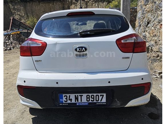 2.ci Sahibinden Kia Rio 1.4 CRDi Comfort 2015 Model