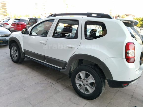 Galeriden Dacia Duster 1.5 dCi Laureate 2017 Model Uşak