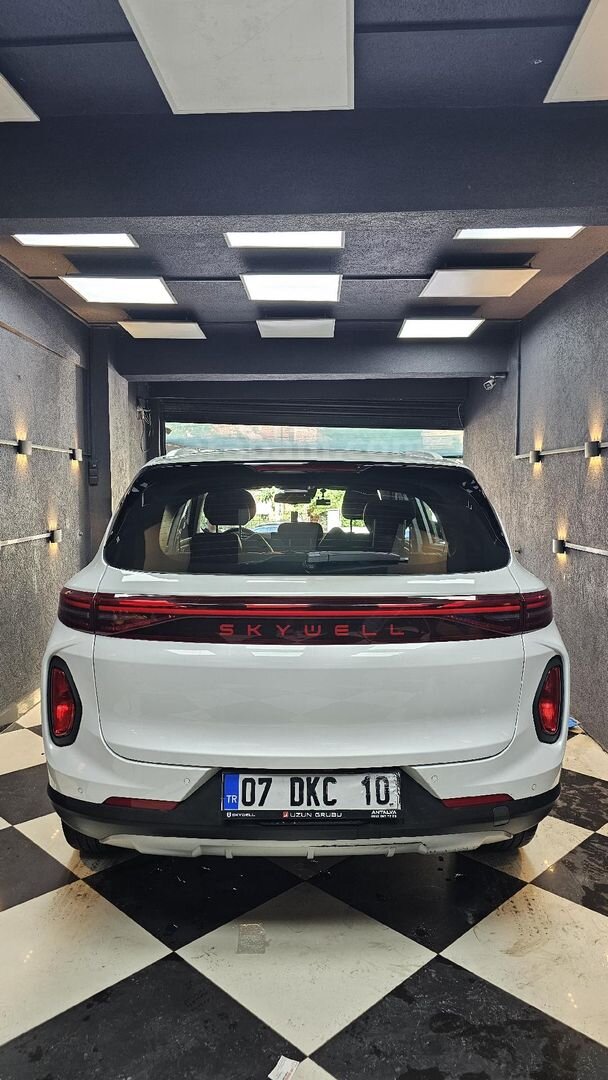 Sahibinden Skywell ET5 Legend 2023 Model İstanbul 27.800 km Beyaz 2