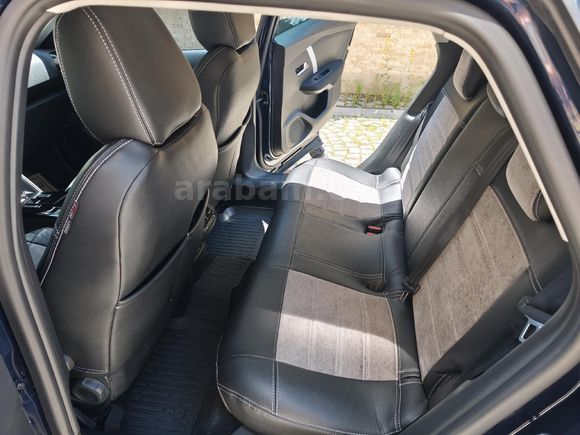 Sahibinden Citroen C4 1.2 PureTech Feel Bold 2024 Model