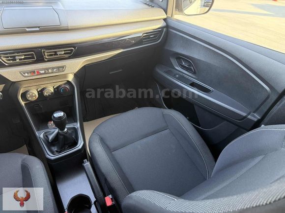 2022 RENAULT TALİANT 1.0 SCE JOY 91'BİN KM'DE %20 FATURALI