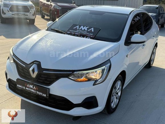 2022 RENAULT TALİANT 1.0 SCE JOY 91'BİN KM'DE %20 FATURALI