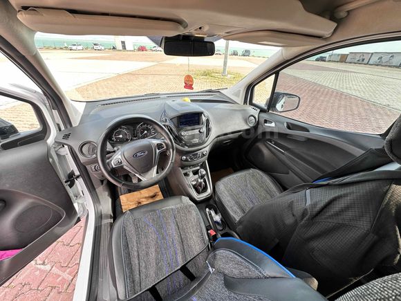 Sahibinden Ford Tourneo Courier 1.5 TDCi Titanium Plus 2022 Model Van