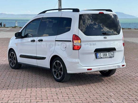 Sahibinden Ford Tourneo Courier 1.5 TDCi Titanium Plus 2022 Model Van