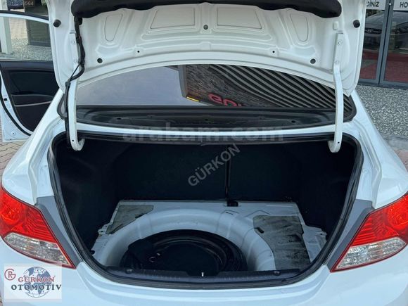 GÜRKON'2015 HYUNDAİ ACCENT 1.6 CRDİ MODE PLUS 230 KM HATASIZ