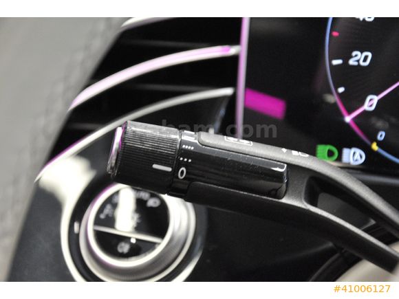 MERCEDES-BENZ CERTIFIED OTOMOL MERTER 2024 E180 EXCLUSIVE